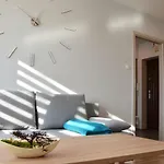 Apartment Leliwa - Centrum - Blisko Dworca Pkp - Blisko Starowki - Restauracje I Sklepy W Poblizu - Pierwsze Pietro - Mozliwy Kurs Na Lotnisko -faktura - Kawa - Herbata -
