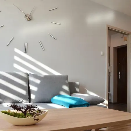 Apartman Leliwa - Centrum - Blisko Dworca Pkp - Blisko Starowki - Restauracje I Sklepy W Poblizu - Pierwsze Pietro - Mozliwy Kurs Na Lotnisko -faktura - Kawa - Herbata -